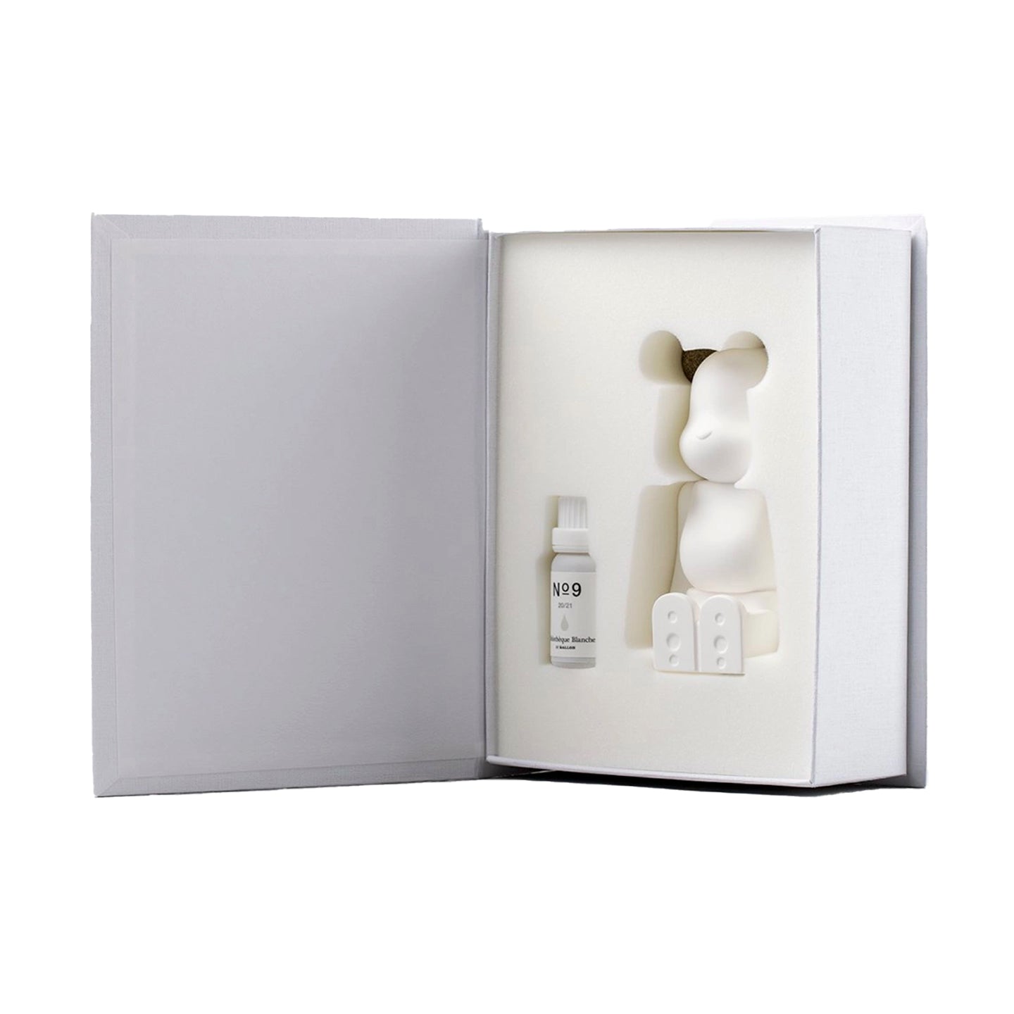 BE@RBRICK - "Aroma Ornament" (No.9 Galaxy Red)