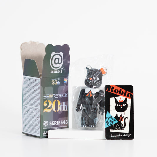 BE@RBRICK - "Robin The Black Cat" series 43 100%