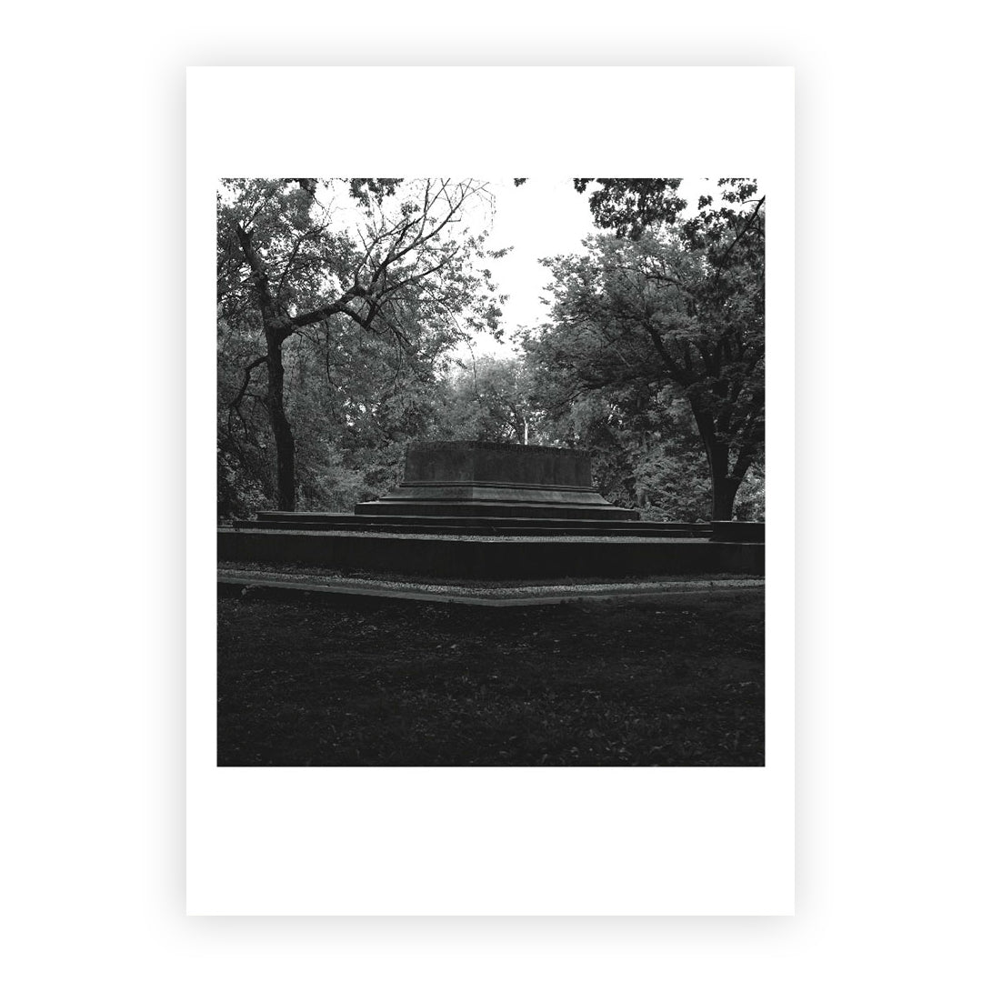 Carrie Mae Weems "Monument" signed photograph Limited Edition
