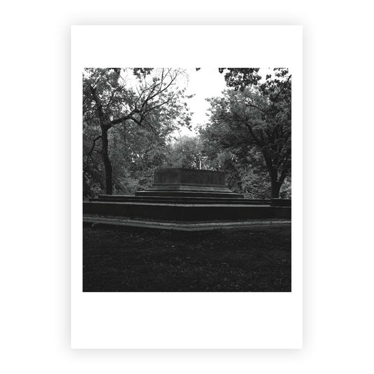 Carrie Mae Weems "Monument" signed photograph Limited Edition