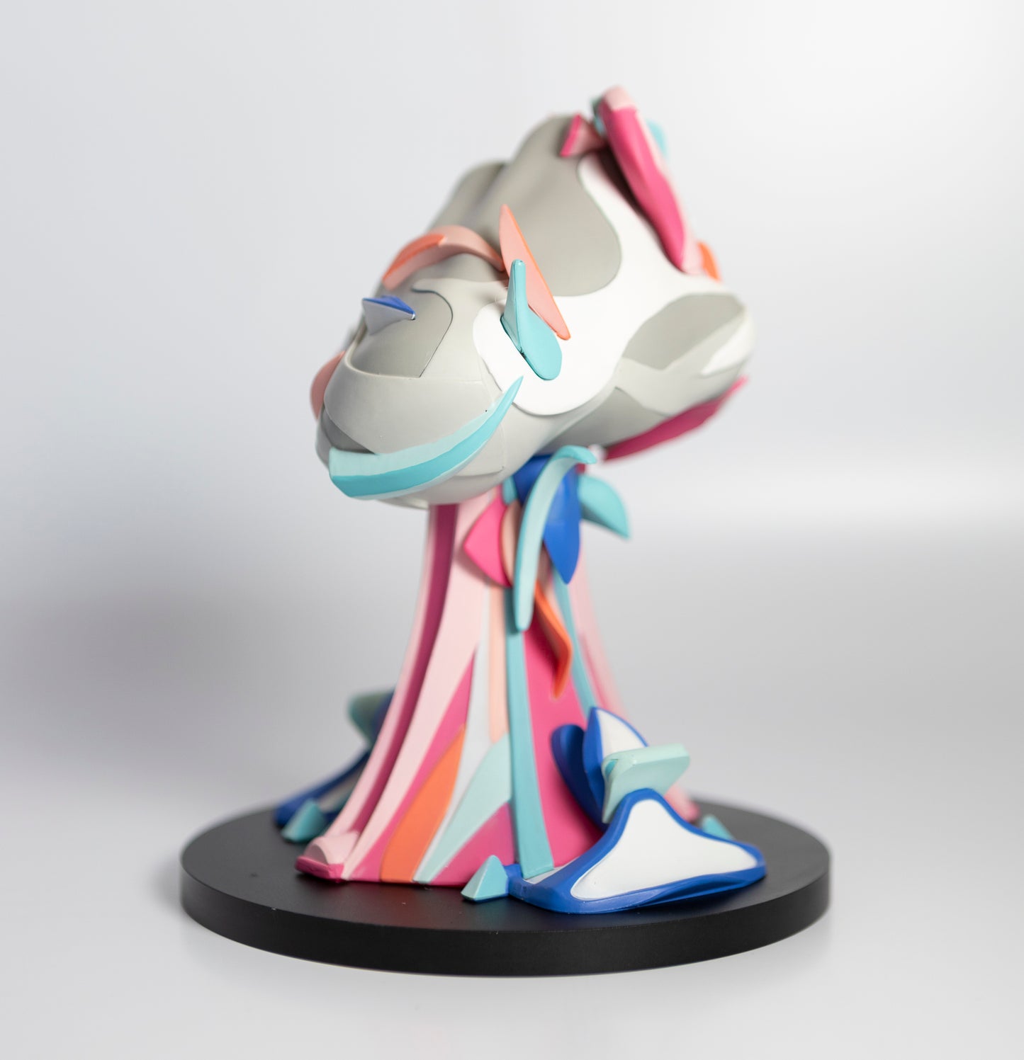 Louis De Guzman - "Between the Lines" vinyl sculpture