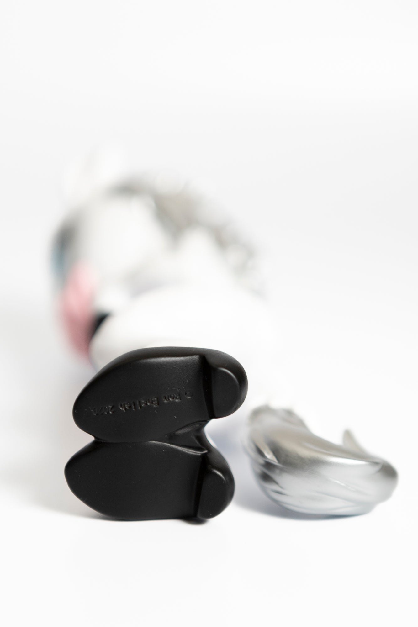 Ron English - Forlorn Unicorn - vinyl sculpture [white] SIGNED