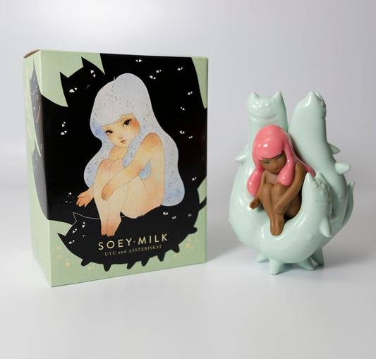 Soey Milk UYU & Assteriskat - Moon Jelly vinyl sculpture