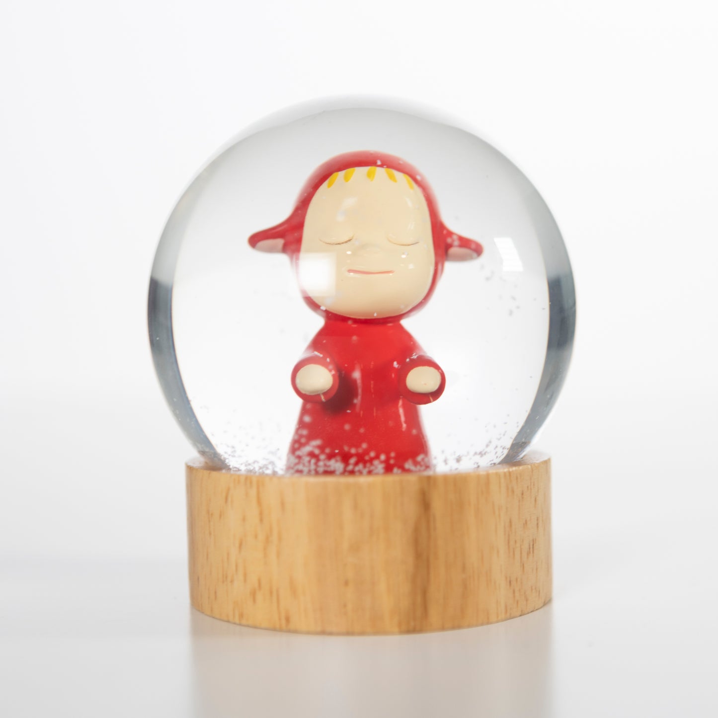 Yoshitomo Nara - "Little Wanderer" snow globe [red]